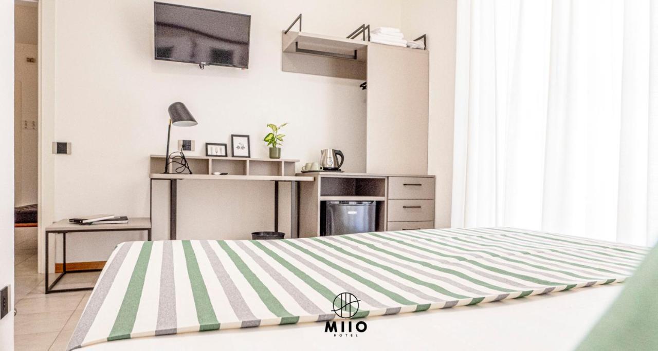 Miio Hotel San Vincenzo Exteriör bild